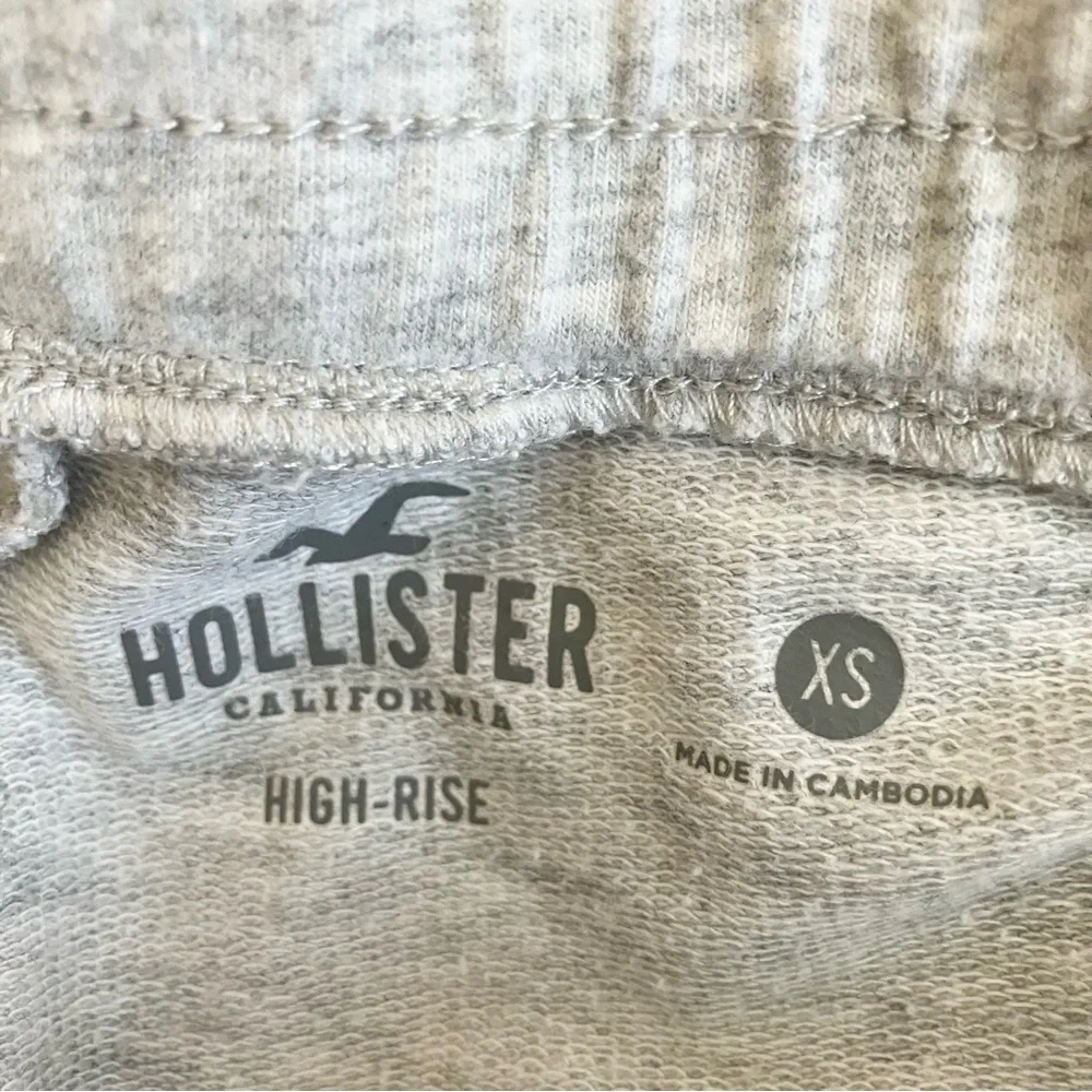 Hollister Grey Shorts - Picture 8 of 9